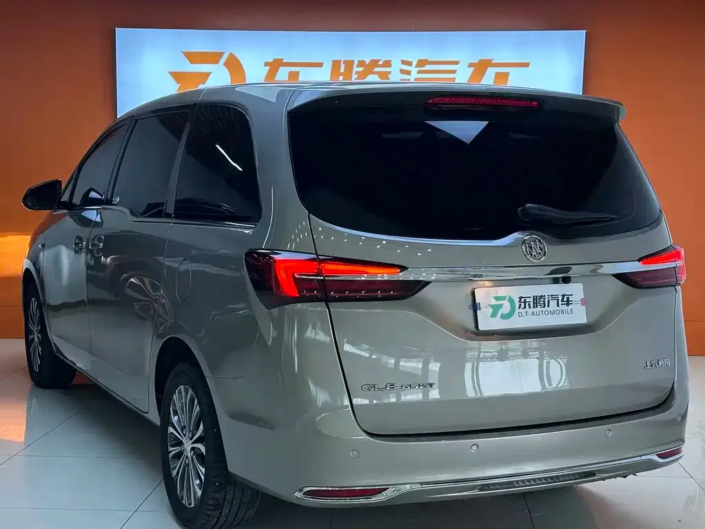 Buick GL8 2022 из CN, фото 8