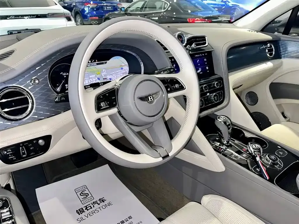 Bentley Bentayga 2021 из CN, фото 4