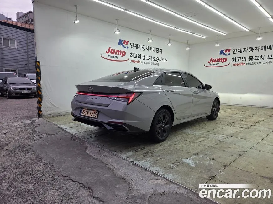 Hyundai AVANTE — фото 2