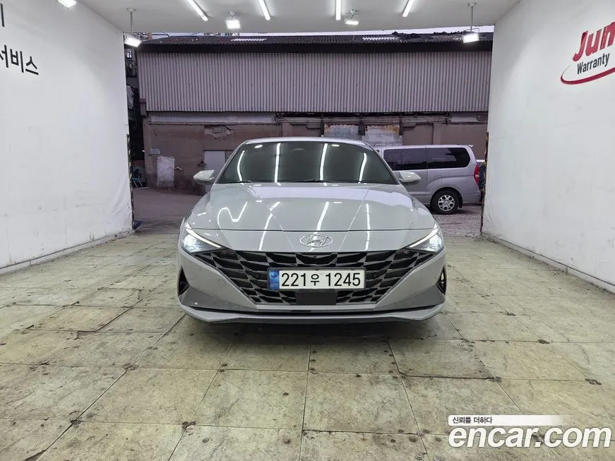 Hyundai AVANTE — фото 3