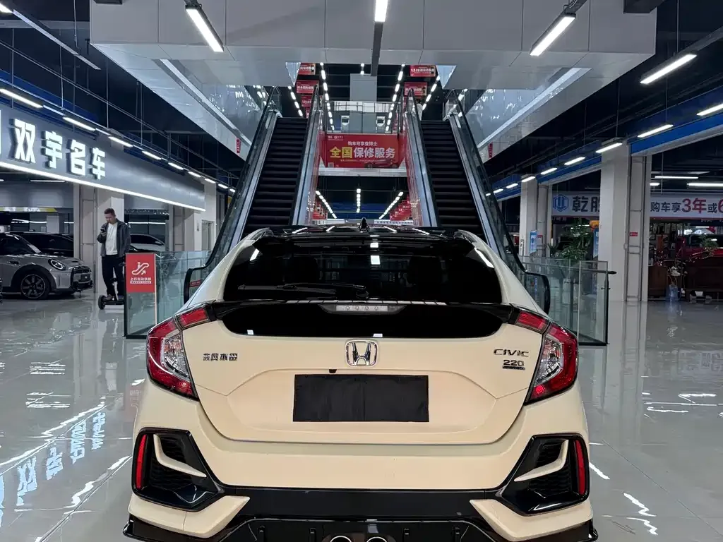 Honda Civic 2021 из CN, фото 4