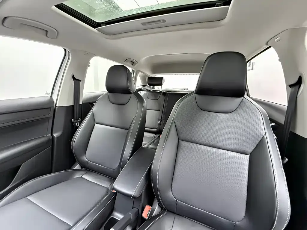 Skoda Kamiq 2021 из CN, фото 10