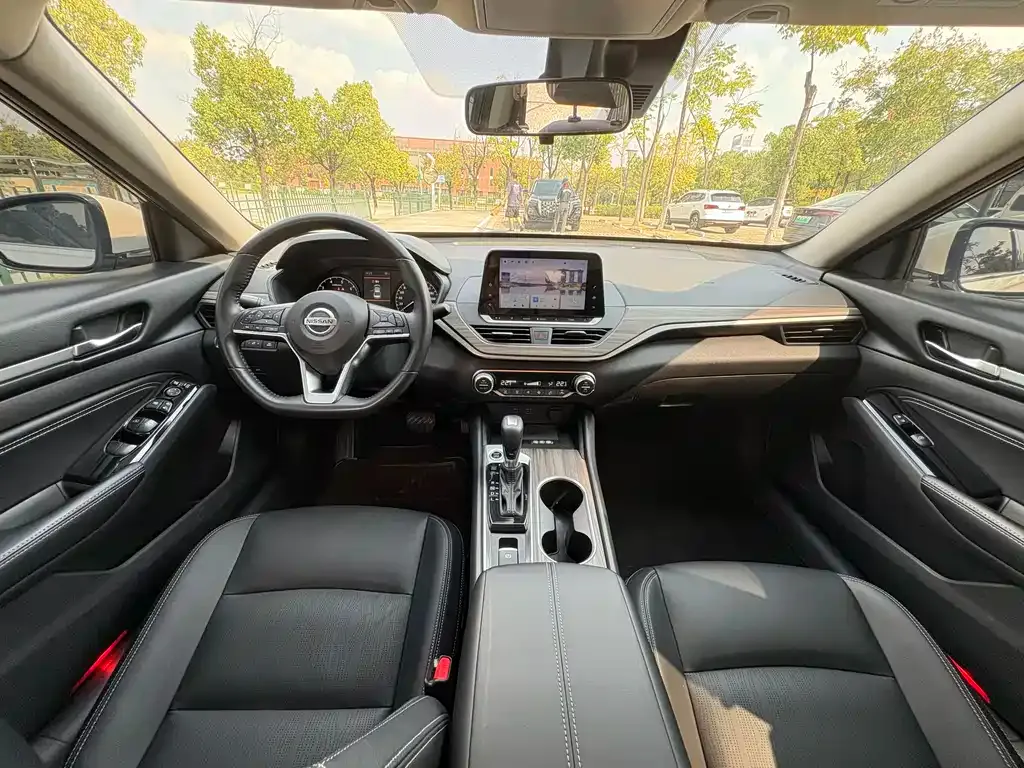 Nissan Teana 2022 из CN, фото 10