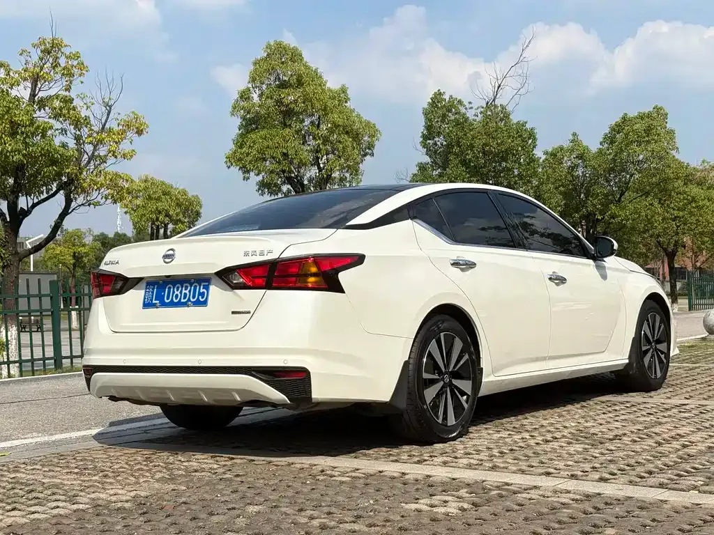 Nissan Teana 2022 из CN, фото 5