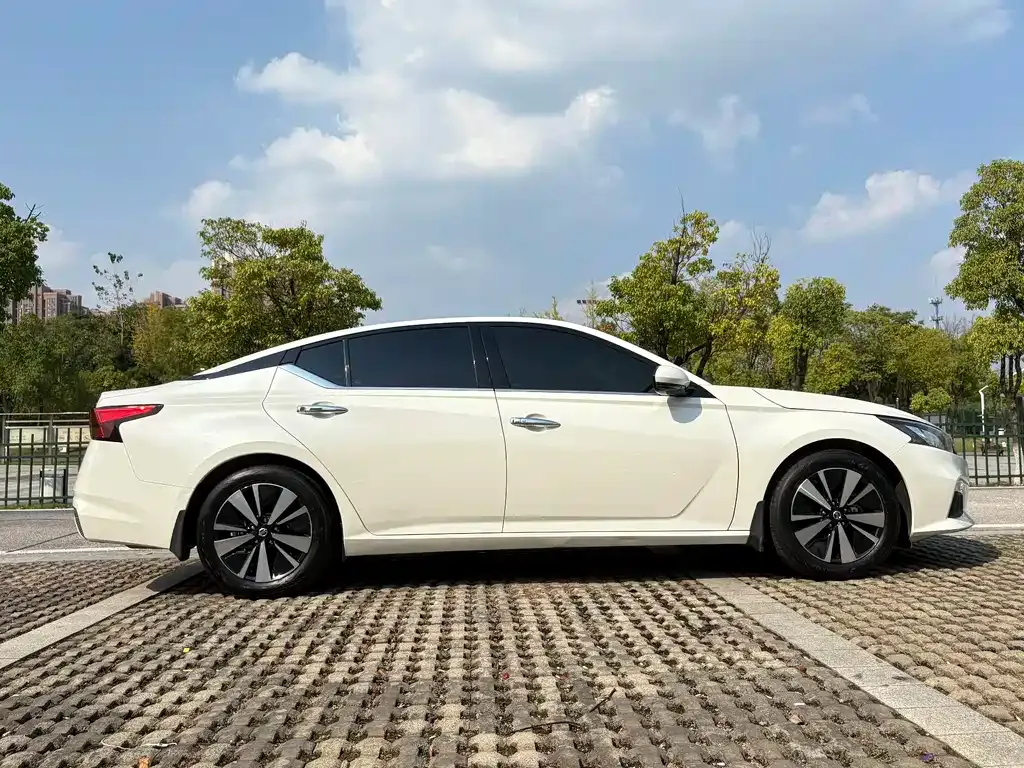 Nissan Teana 2022 из CN, фото 7