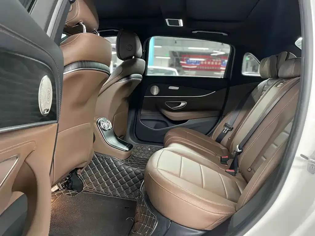 Mercedes-Benz E-Class 2021 из CN, фото 6