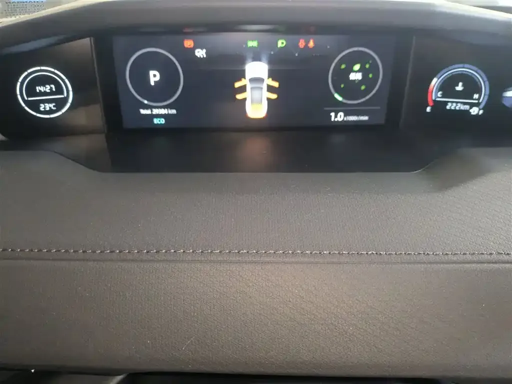 Changan UNI-V 2024 из CN, фото 4