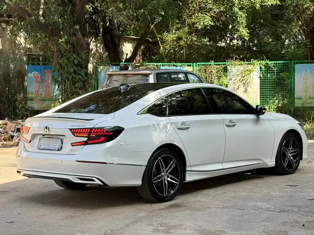 Honda Accord 2022 из CN, фото 7