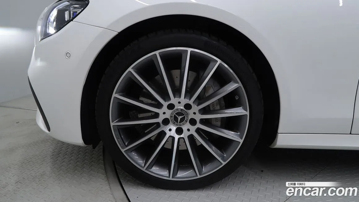 Mercedes-Benz E-Class 2021 из KR, фото 5