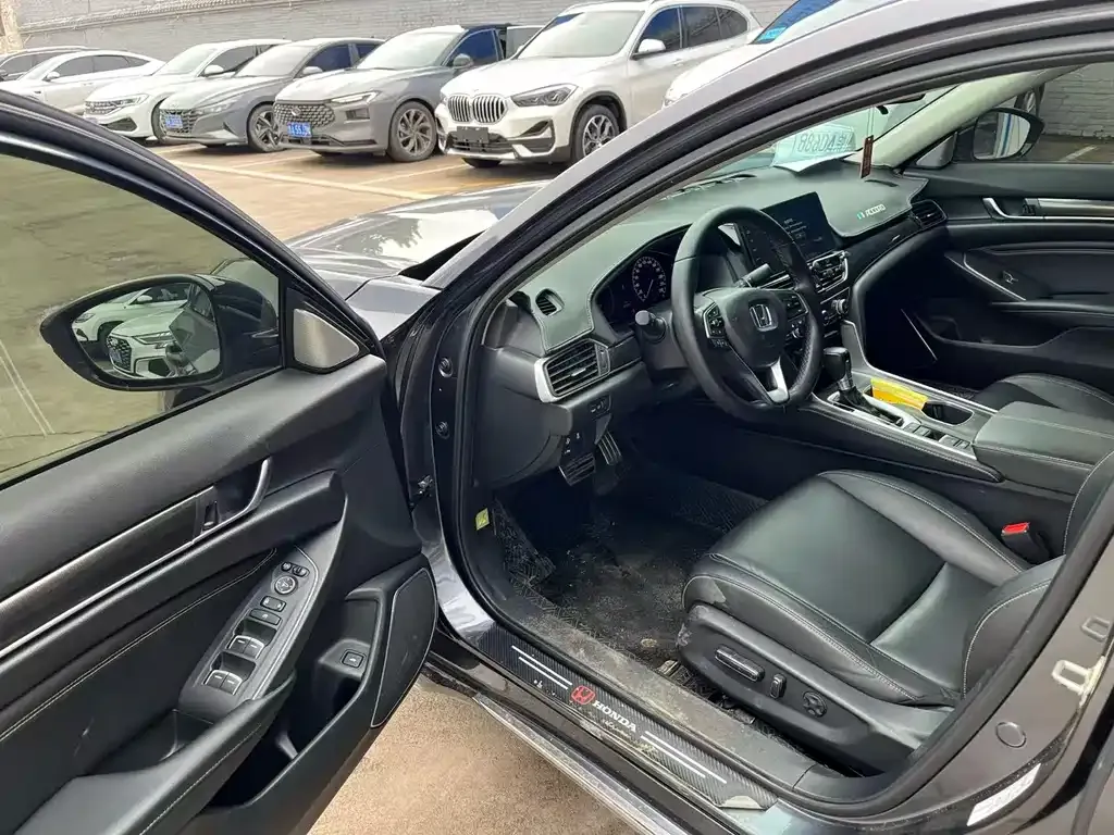 Honda Accord 2022 из CN, фото 2