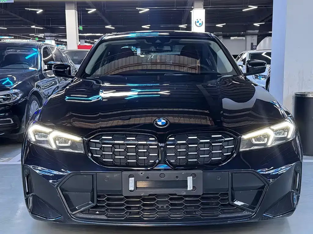 BMW 3 Series 2024 из CN, фото 2