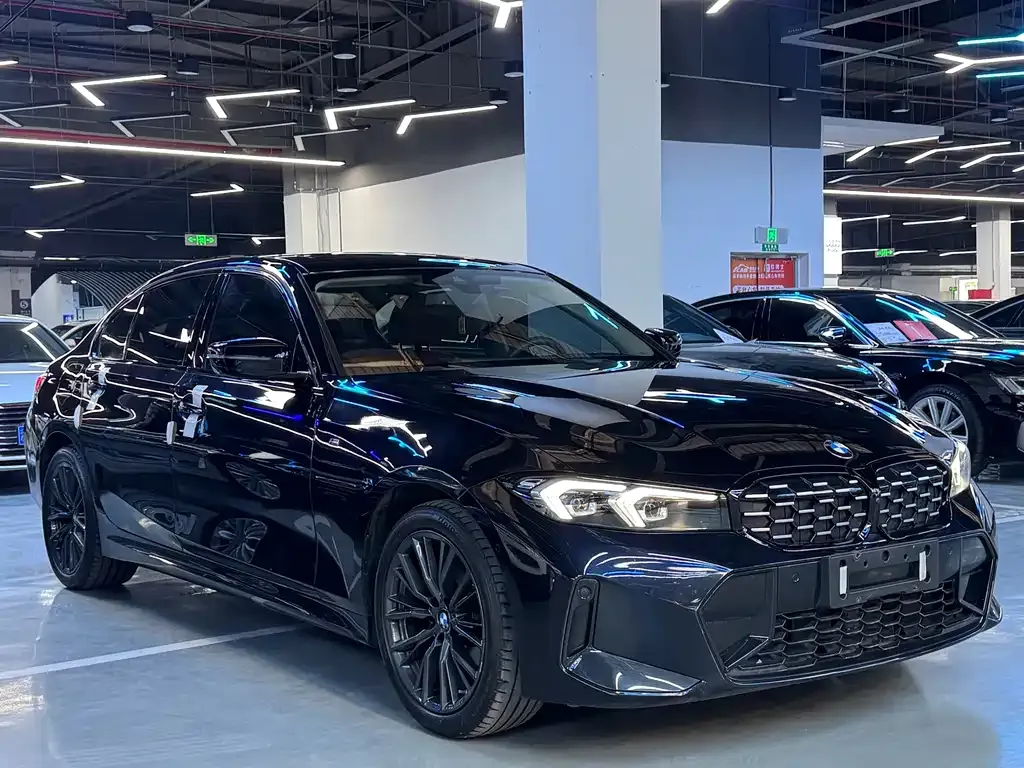 BMW 3 Series 2024 из CN, фото 3