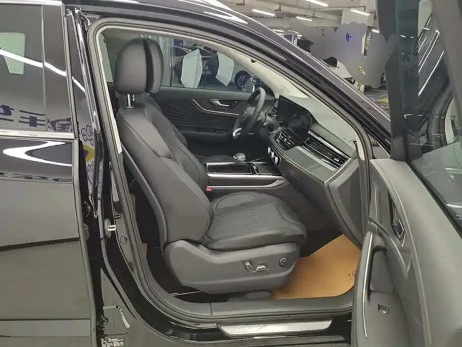 Hongqi HS5 2023 из CN, фото 8