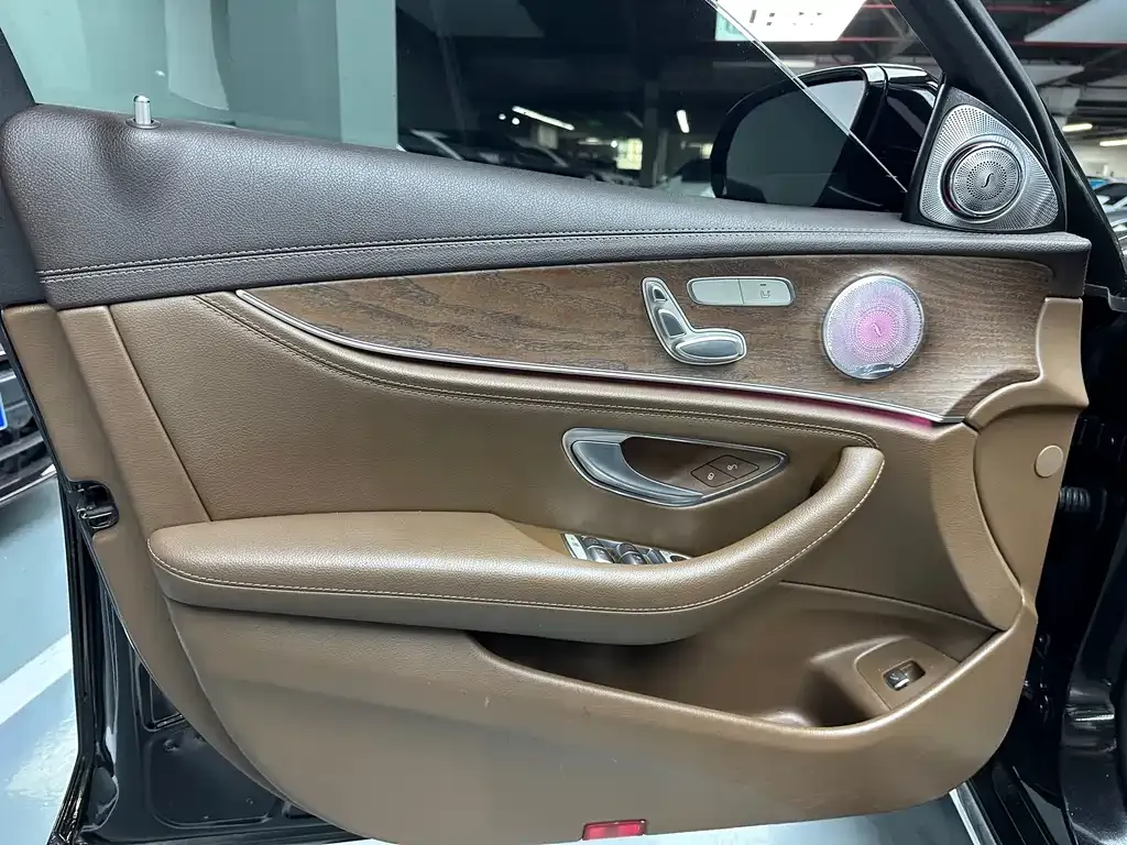 Mercedes-Benz E-Class 2022 из CN, фото 10