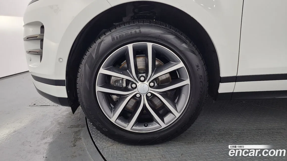 Land Rover Range Rover Evoque 2024 из KR, фото 9