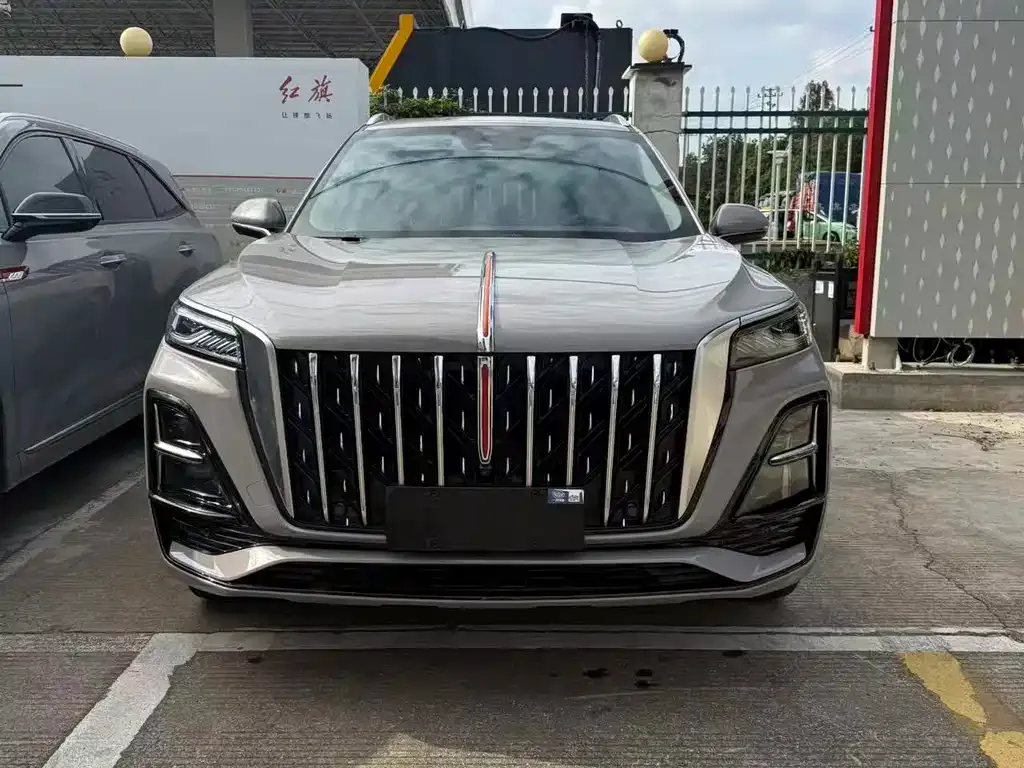 Hongqi HS5 2023 из CN, фото 2