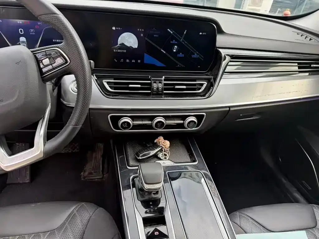Hongqi HS5 2023 из CN, фото 6