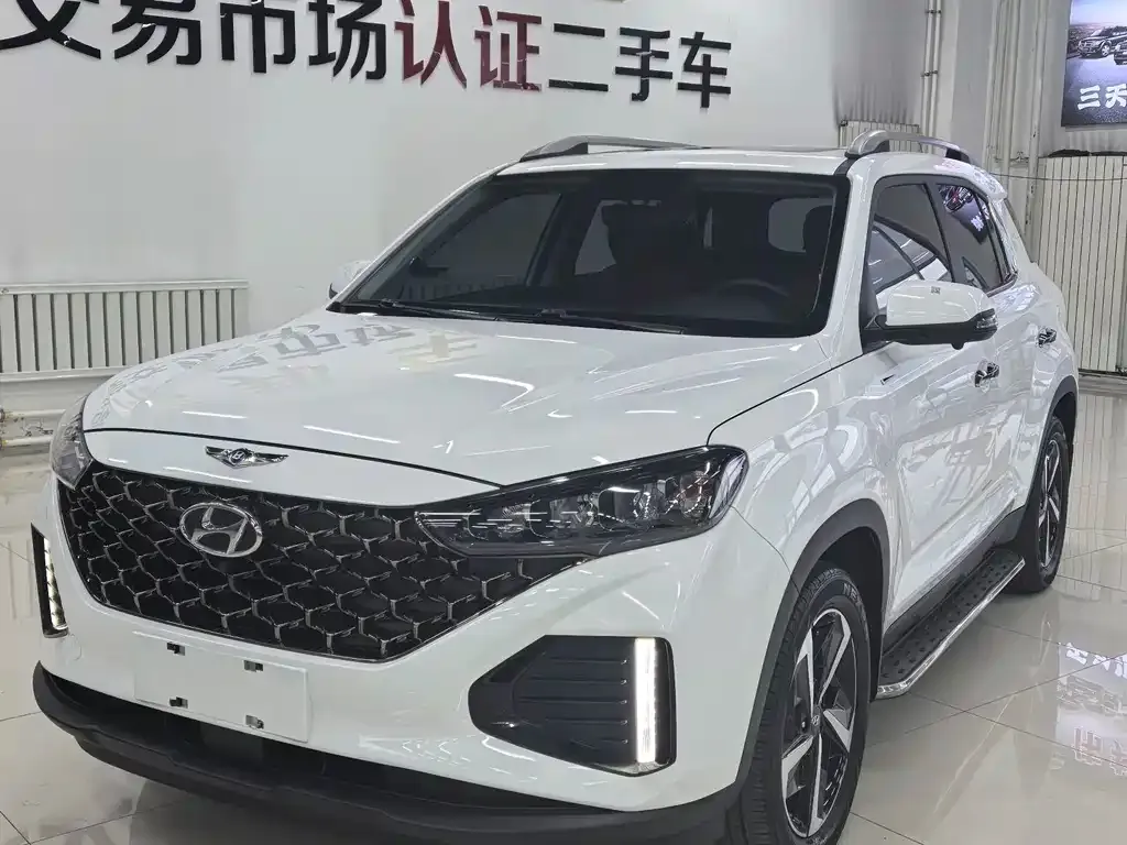 Hyundai ix35 — фото 1