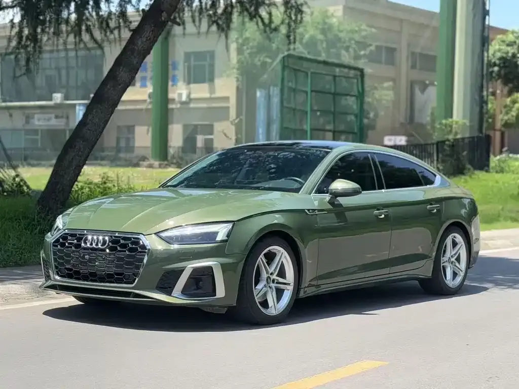 Audi A5 (Import) 2023 из CN, фото 1