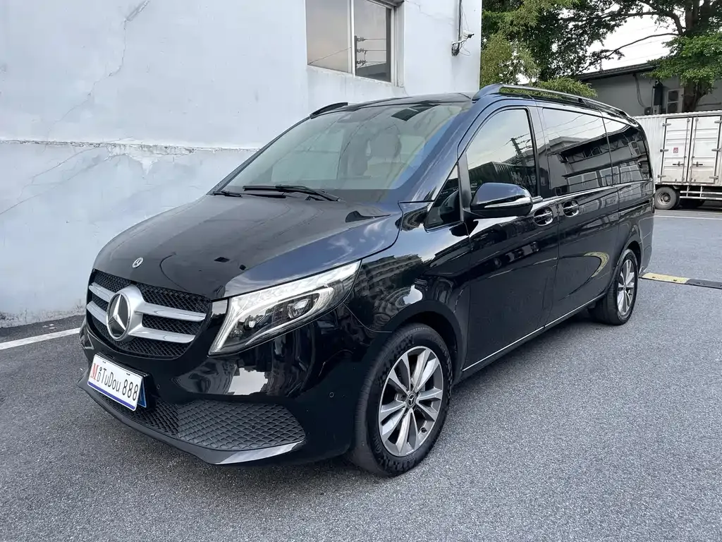 Mercedes-Benz V-Class 2022 из CN, фото 1