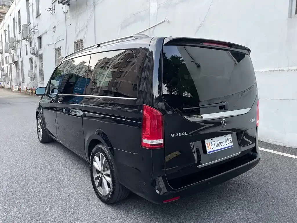 Mercedes-Benz V-Class 2022 из CN, фото 10