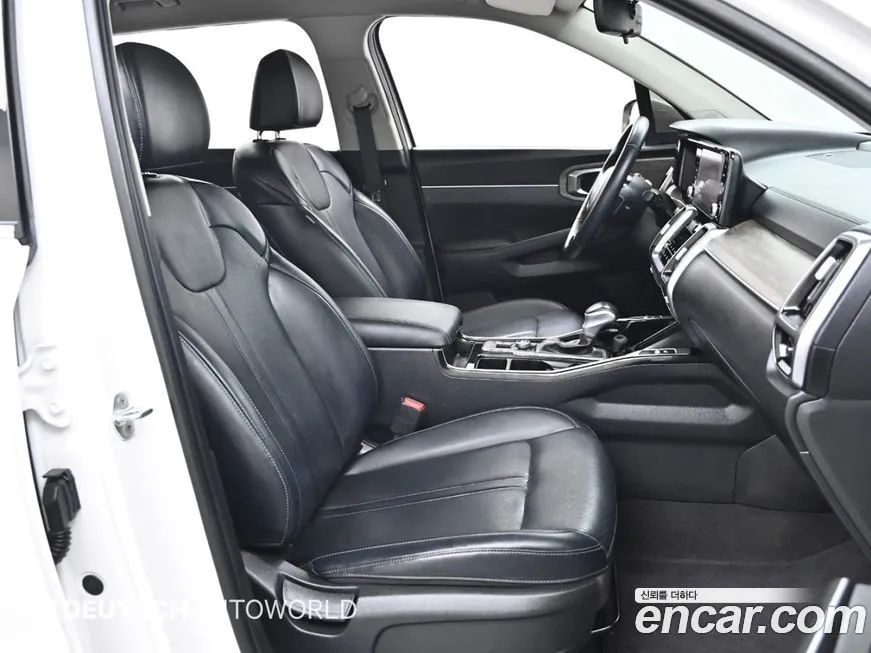 Kia Sorento — фото 10