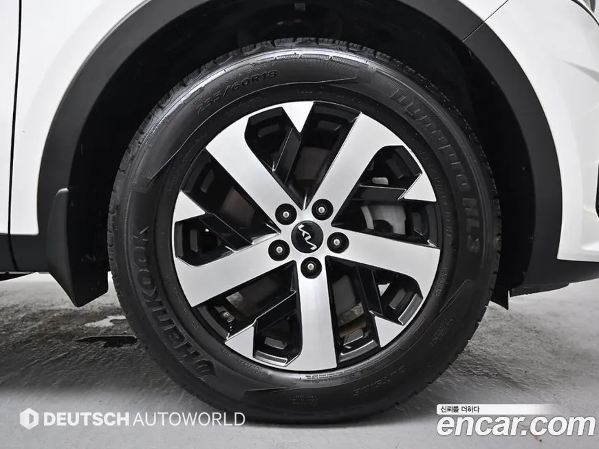 Kia Sorento — фото 5