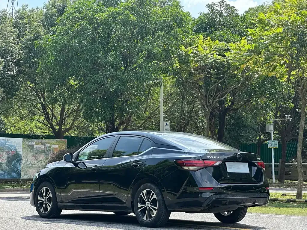 Nissan Sylphy 2022 из CN, фото 9
