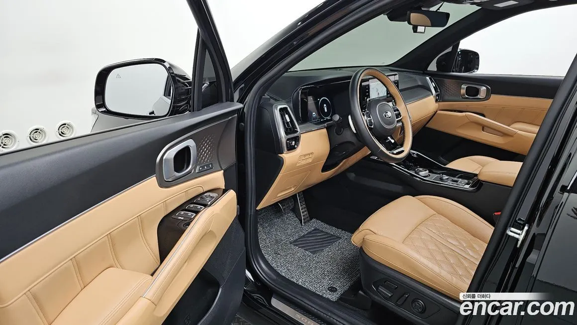 Kia Sorento — фото 10