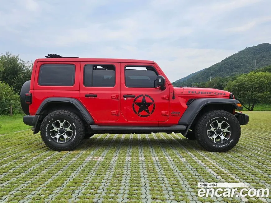 Jeep Wrangler — фото 8