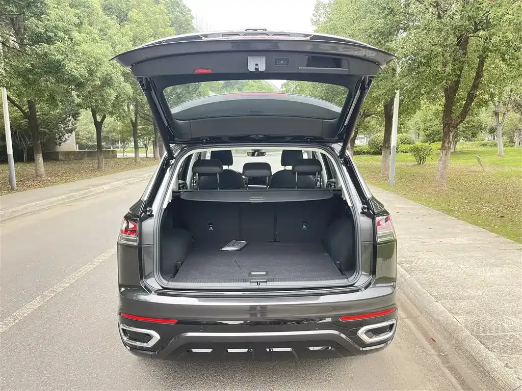 Volkswagen Tayron 2023 из CN, фото 10