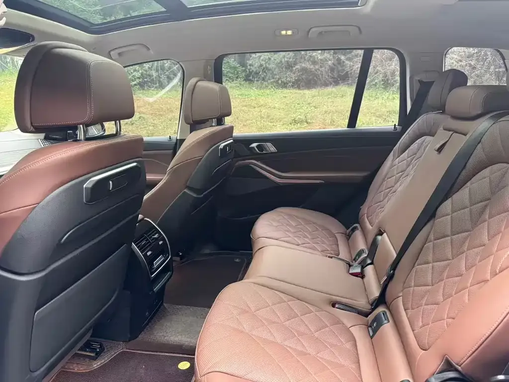BMW X7 2023 из CN, фото 7