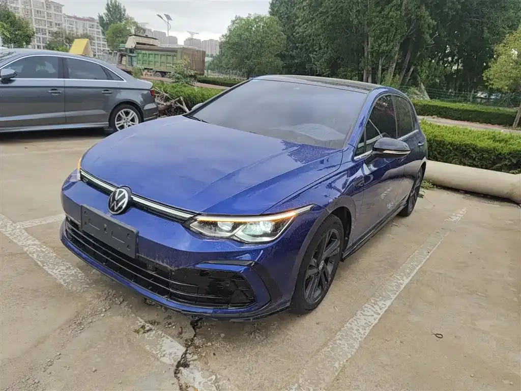 Volkswagen Golf 2021 из CN, фото 2
