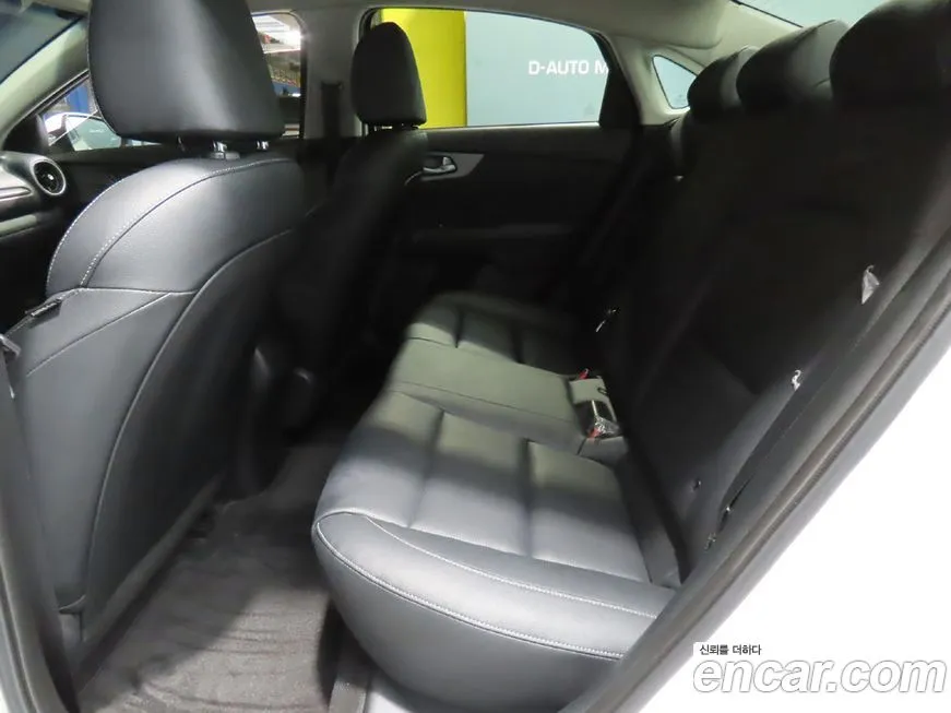 Kia K3 2021 из KR, фото 7