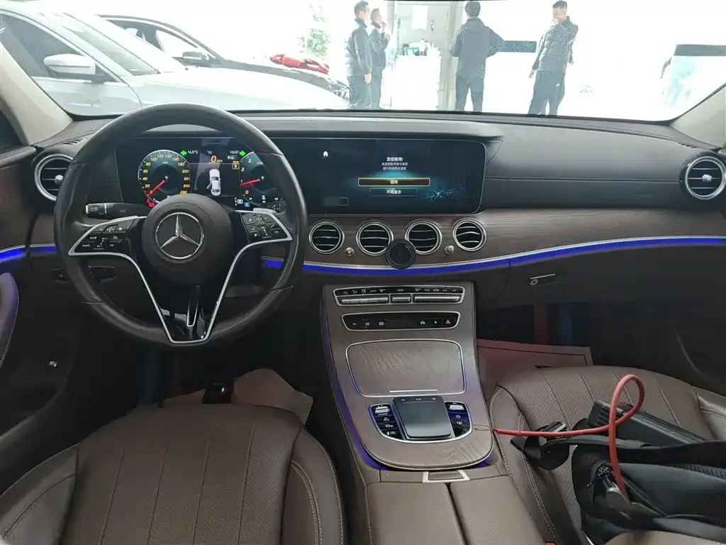 Mercedes-Benz E-Class 2023 из CN, фото 10
