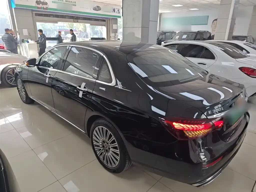 Mercedes-Benz E-Class 2023 из CN, фото 5