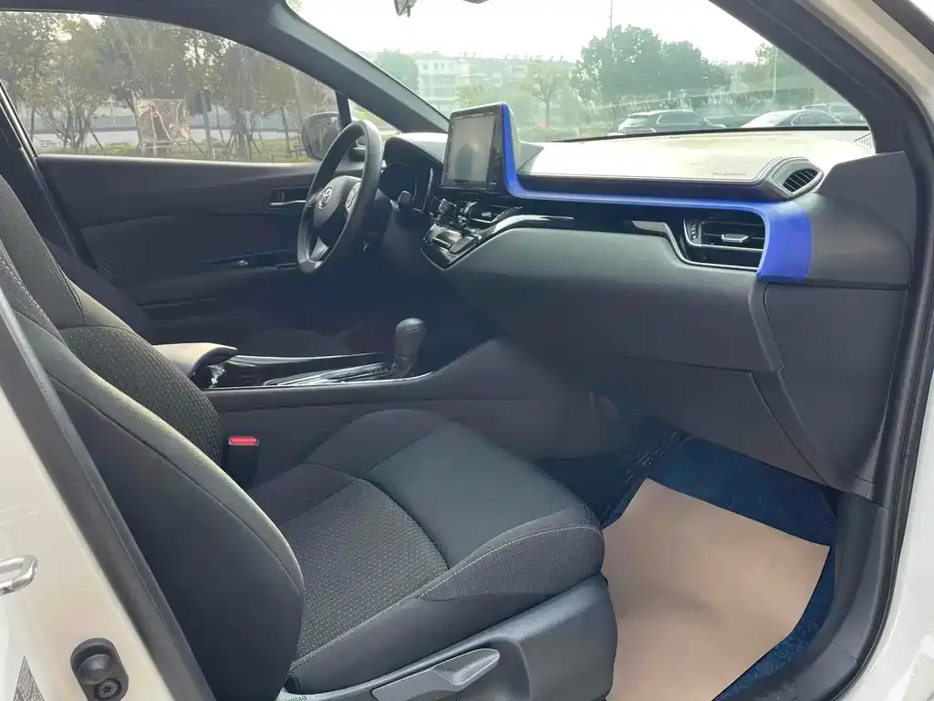 Toyota IZOA 2021 из CN, фото 5