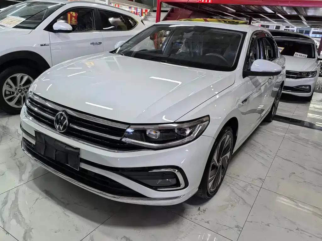 Volkswagen Bora 2023 из CN, фото 1