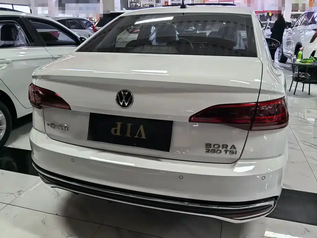 Volkswagen Bora 2023 из CN, фото 5