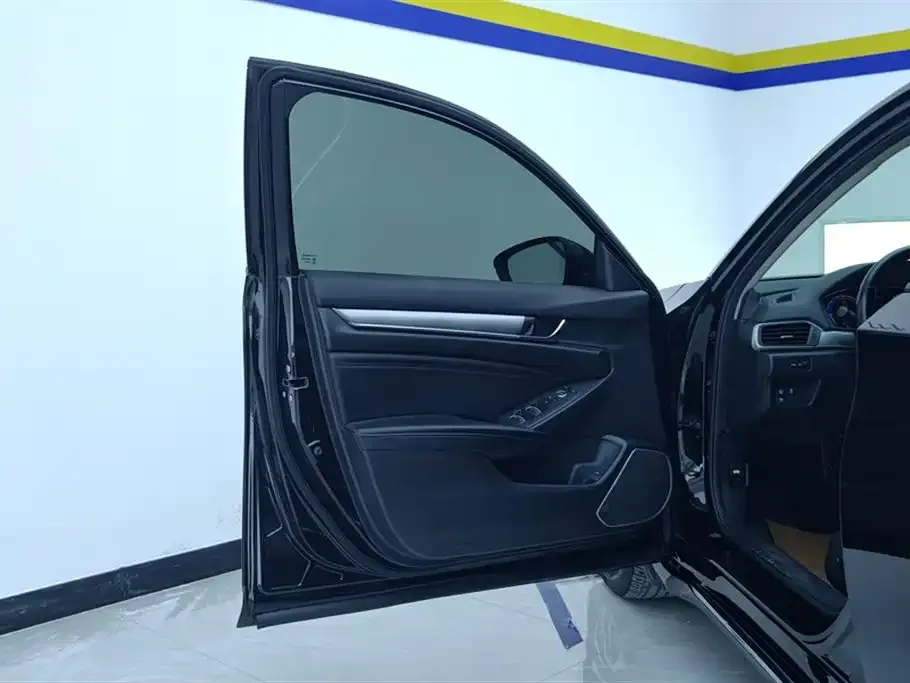 Honda Accord 2021 из CN, фото 7