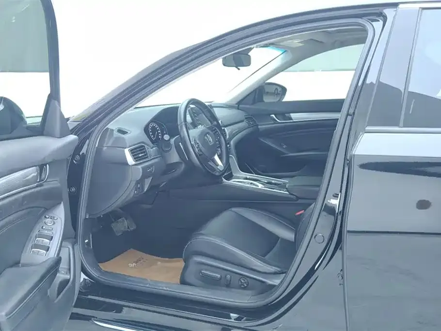 Honda Accord 2021 из CN, фото 9