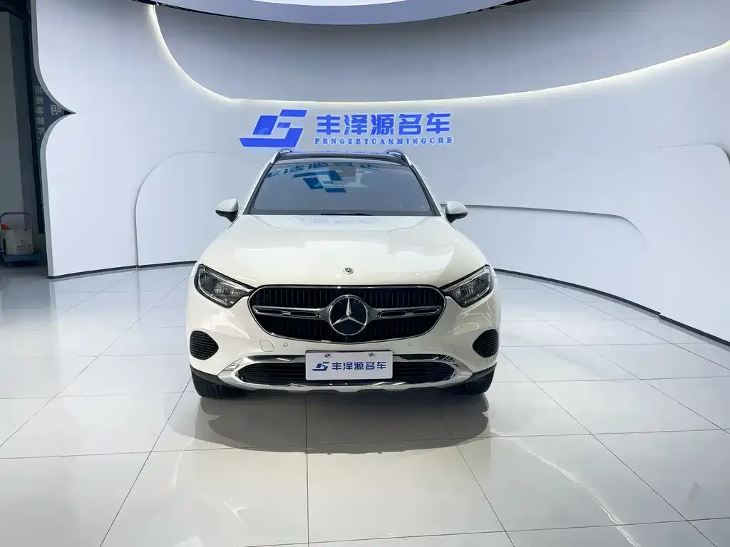 Mercedes-Benz GLC 2023 из CN, фото 2