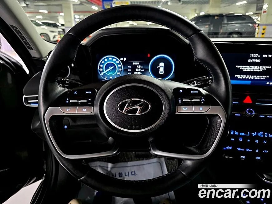 Hyundai AVANTE — фото 10