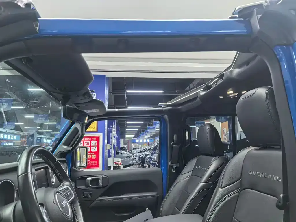 Jeep Gladiator 2023 из CN, фото 10