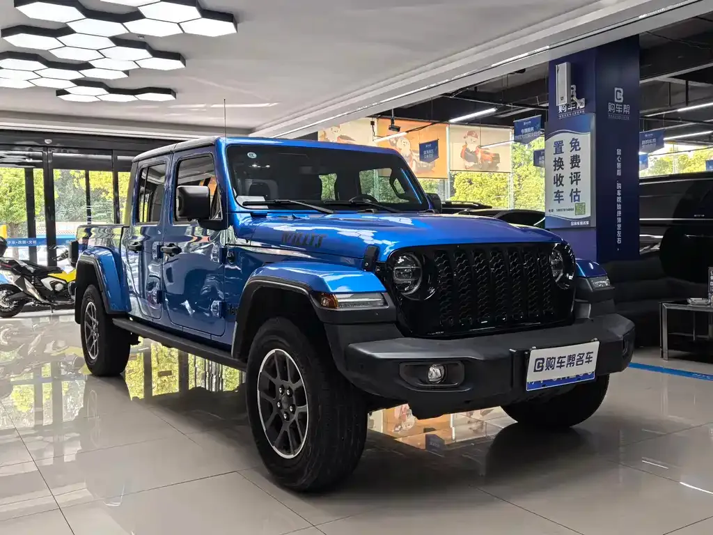 Jeep Gladiator 2023 из CN, фото 3
