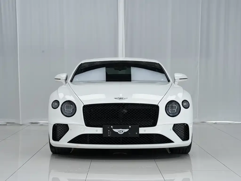 Bentley Continental 2023 из CN, фото 2
