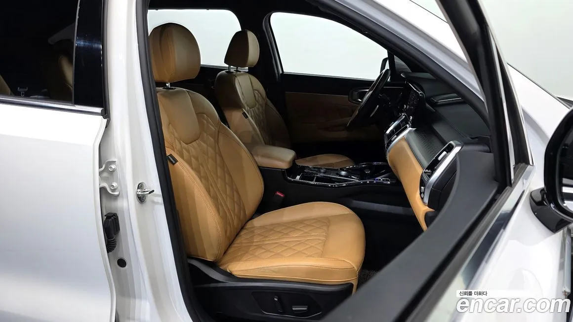 Kia Sorento — фото 10