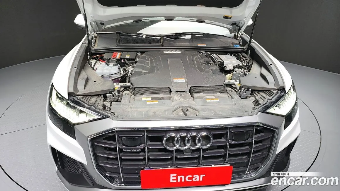 Audi Q8 2023 из KR, фото 6