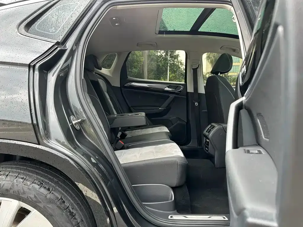 Volkswagen X 2021 из CN, фото 9