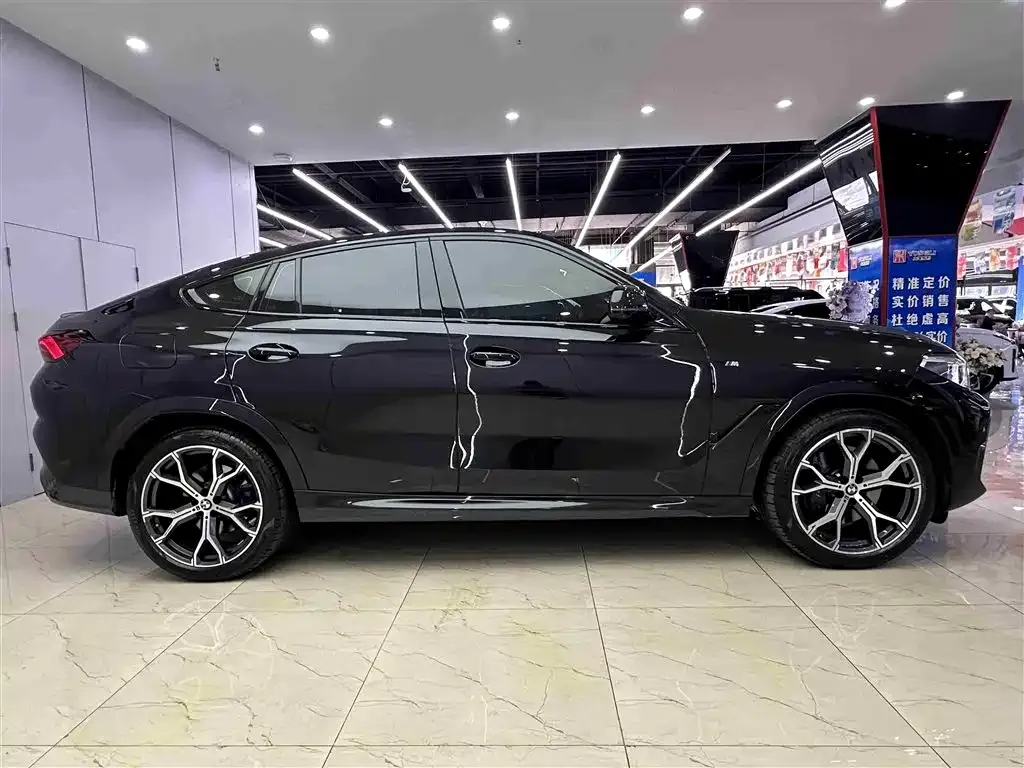 BMW X6 2023 из CN, фото 9